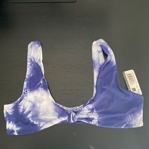 NWT: Dippin Daisy’s tie die bikini top